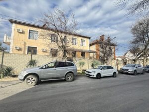 Вид с улицы центра Лима